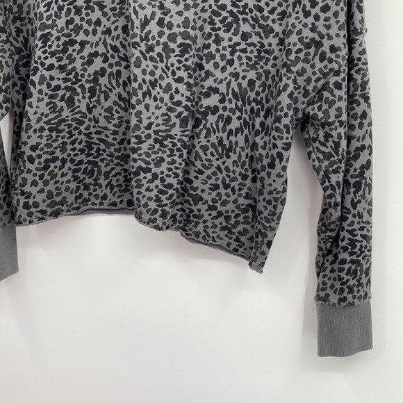 Old Navy Girls Cropped Hoodie Sweatshirt Vintage Raw Gray Oyster L 10-12 crop - Picture 2 of 6